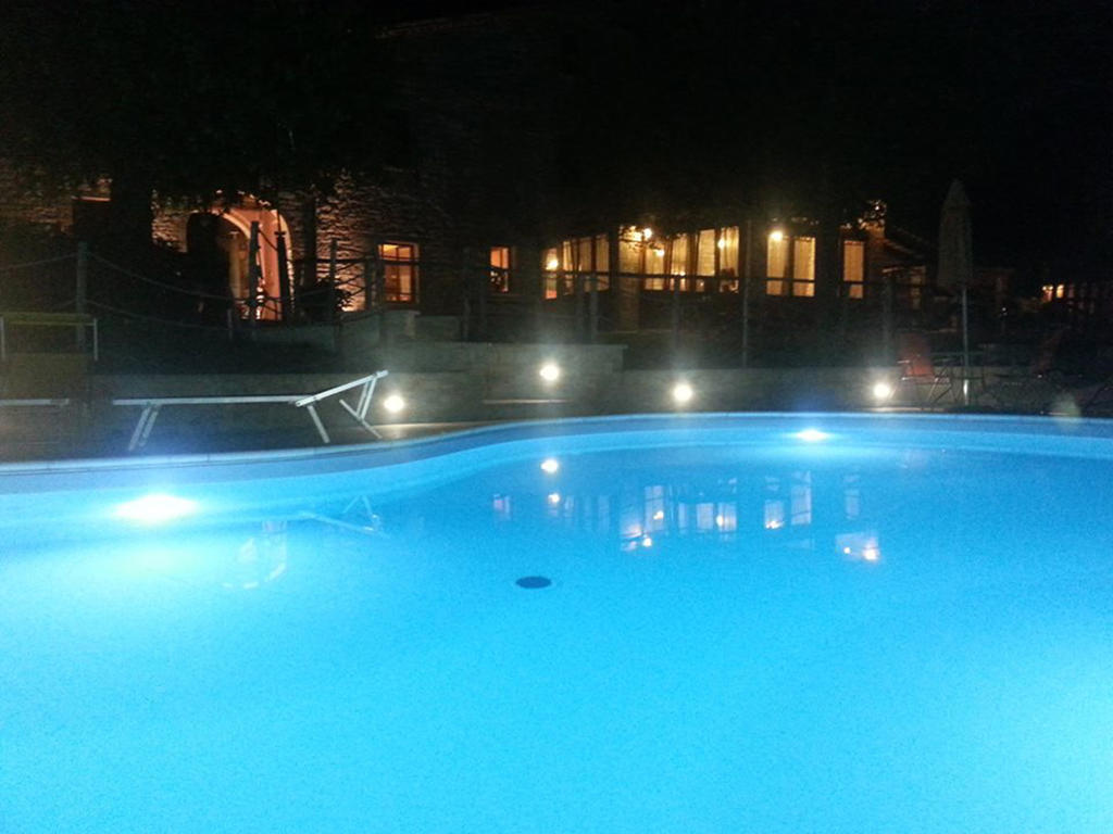 Agriturismo Il Casale Пергола Екстериор снимка