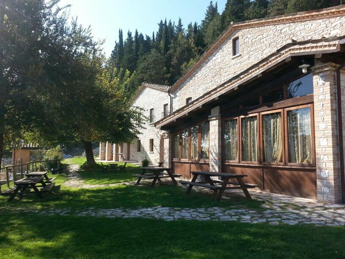 Agriturismo Il Casale Пергола Екстериор снимка